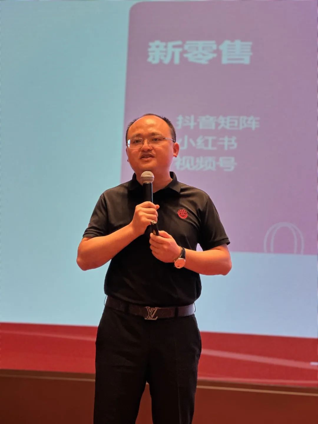 “將星閃耀 贏(yíng)戰終端”成都站：攜手共創(chuàng  )，智啟未來(lái)新篇章(圖4)
